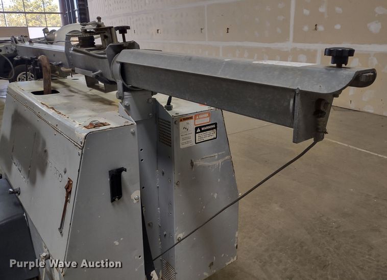 image for item MD9417 2007 Allmand Night-Lite Pro  light plant