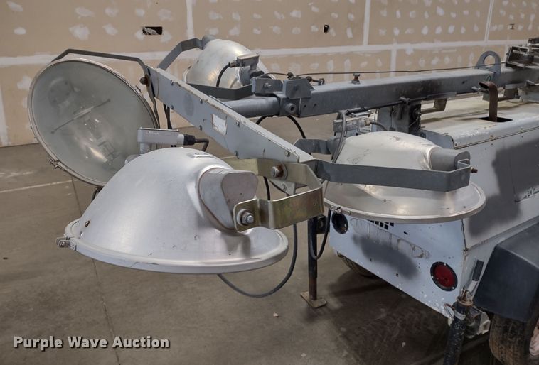 image for item MD9417 2007 Allmand Night-Lite Pro  light plant