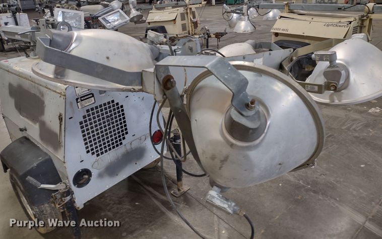 image for item MD9417 2007 Allmand Night-Lite Pro  light plant