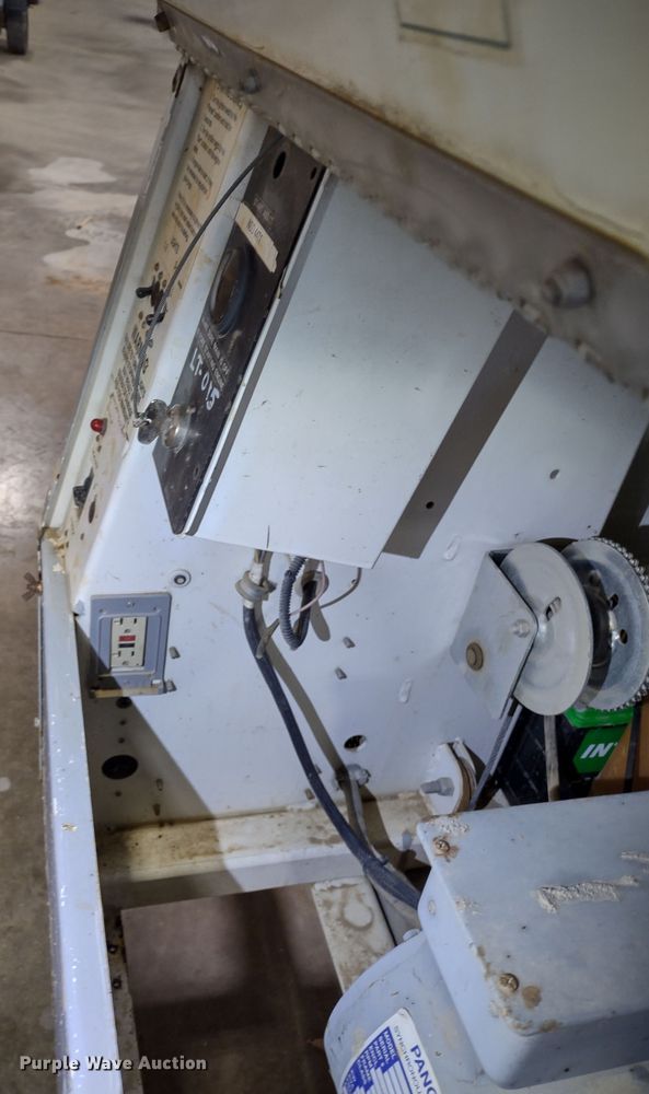 image for item MD9417 2007 Allmand Night-Lite Pro  light plant