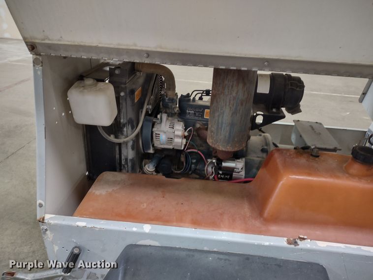 image for item MD9417 2007 Allmand Night-Lite Pro  light plant