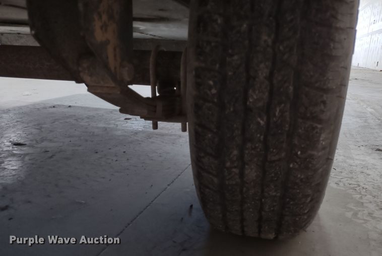 image for item MD9421 Sullair  air compressor