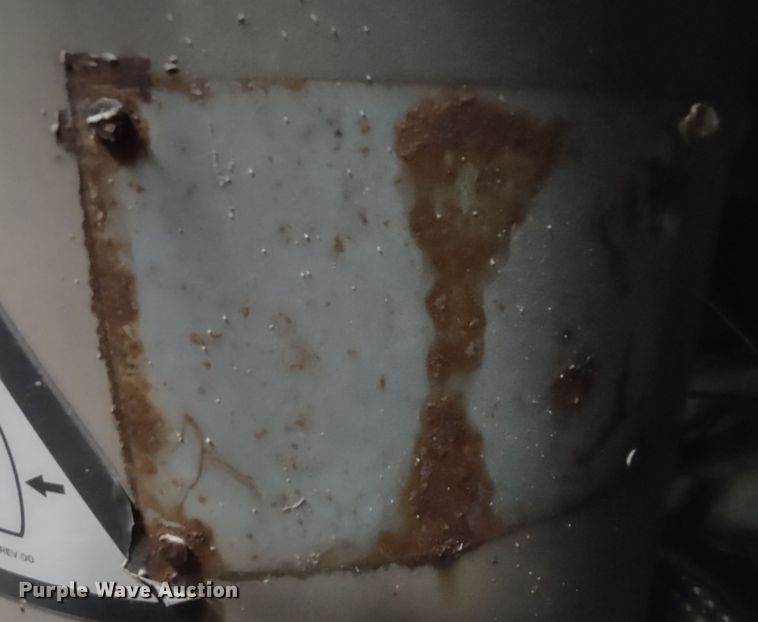 image for item MD9421 Sullair  air compressor