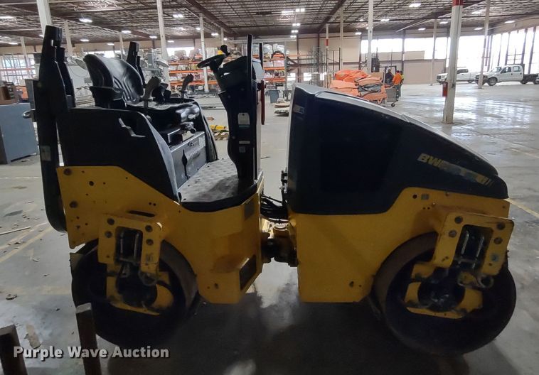 image for item MD9425 2015 Bomag BW120SL-5  double drum vibratory roller