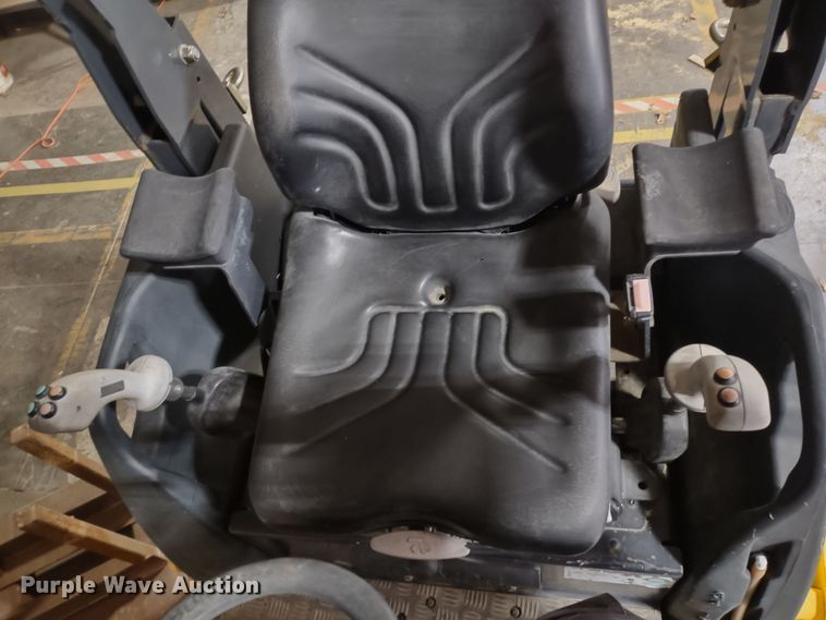 image for item MD9425 2015 Bomag BW120SL-5  double drum vibratory roller