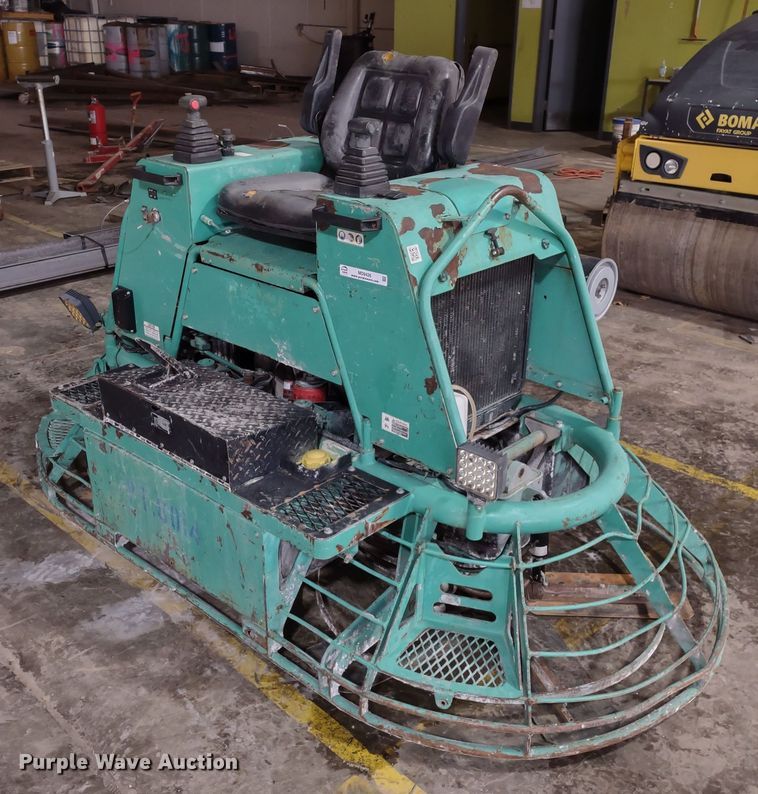 image for item MD9426 Whiteman HTX  power trowel