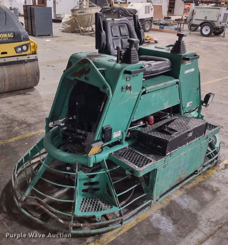 image for item MD9426 Whiteman HTX  power trowel