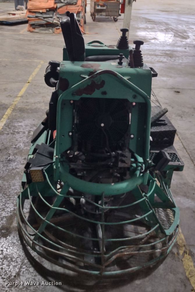 image for item MD9426 Whiteman HTX  power trowel