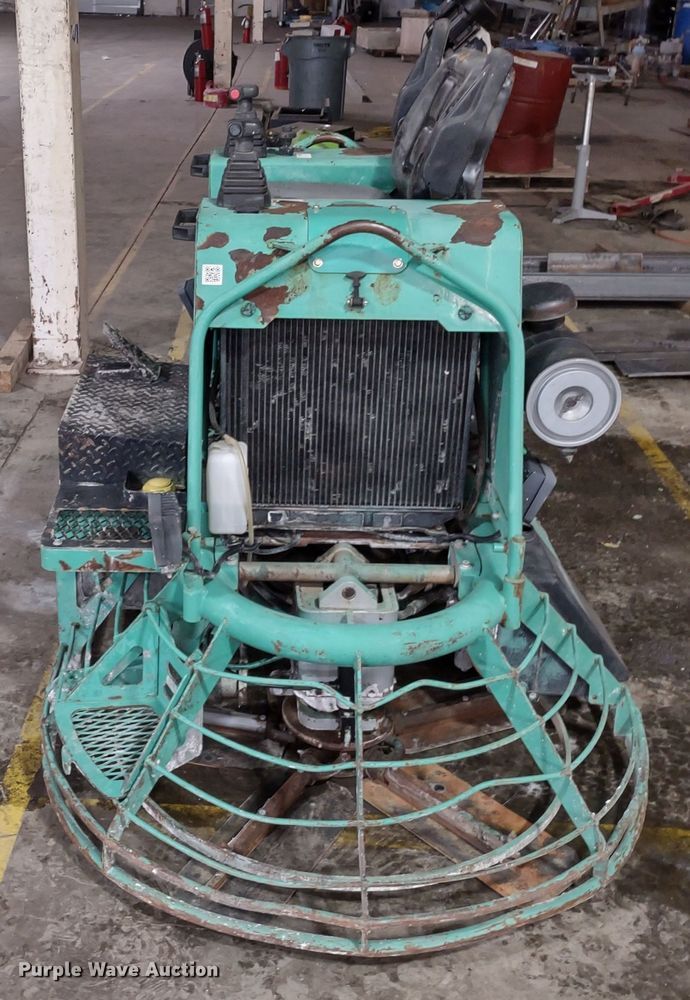 image for item MD9426 Whiteman HTX  power trowel