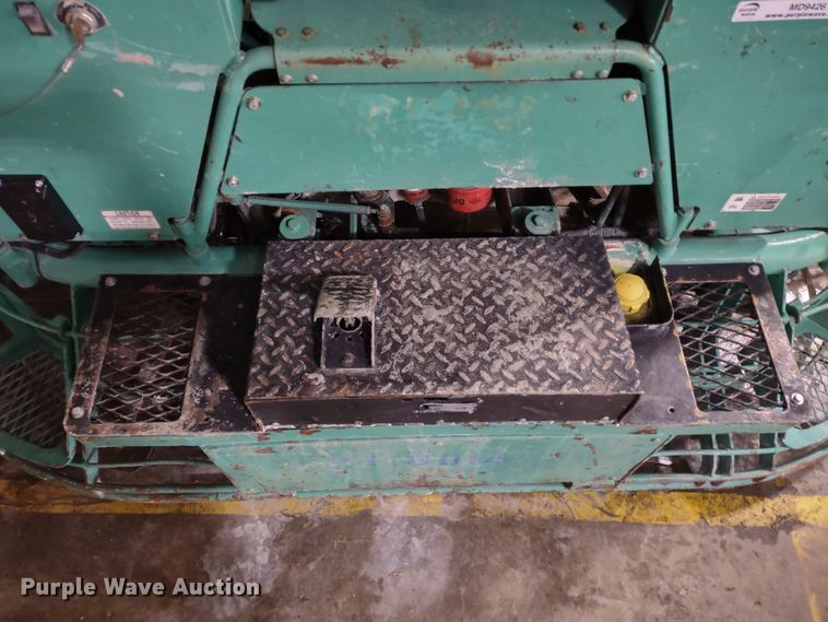 image for item MD9426 Whiteman HTX  power trowel