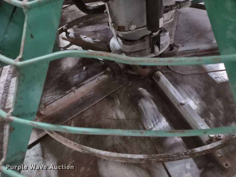 image for item MD9426 Whiteman HTX  power trowel