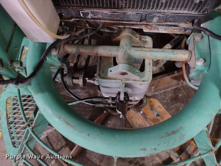 image for item MD9426 Whiteman HTX  power trowel