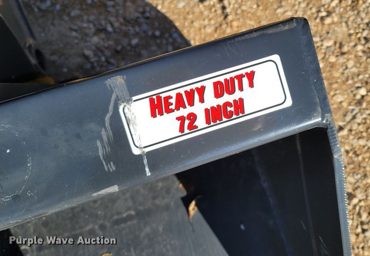 image for item ME9046 2013 John Deere 326E  skid steer loader