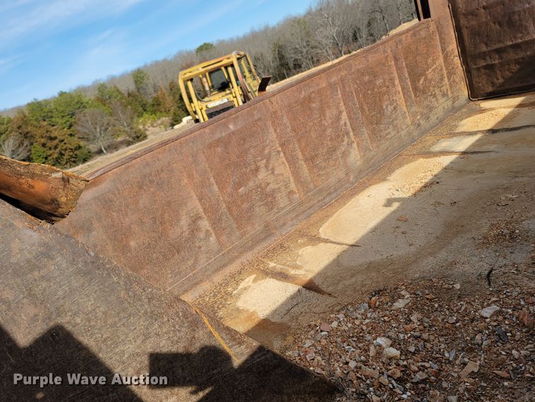 image for item ME9048 1986 International F1954  dump truck