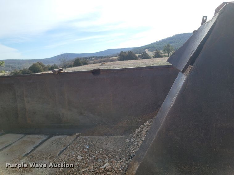 image for item ME9048 1986 International F1954  dump truck