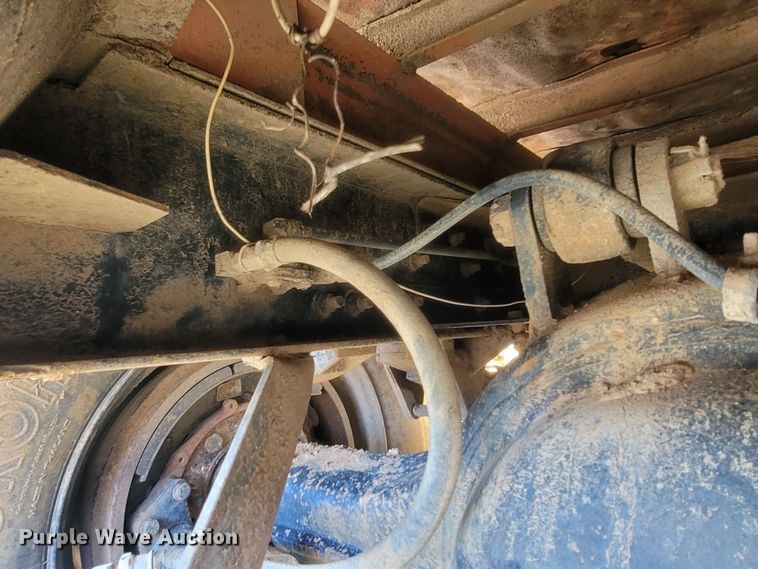 image for item ME9048 1986 International F1954  dump truck