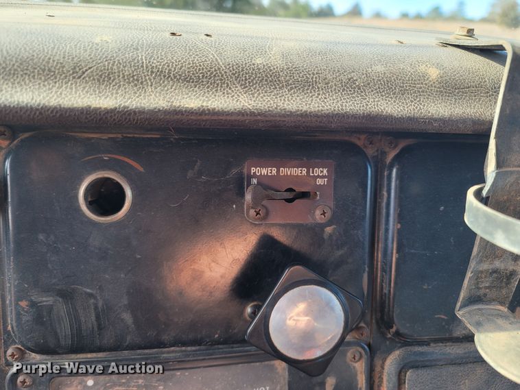 image for item ME9048 1986 International F1954  dump truck