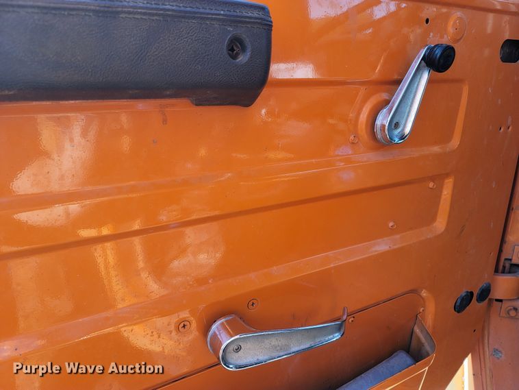 image for item ME9048 1986 International F1954  dump truck