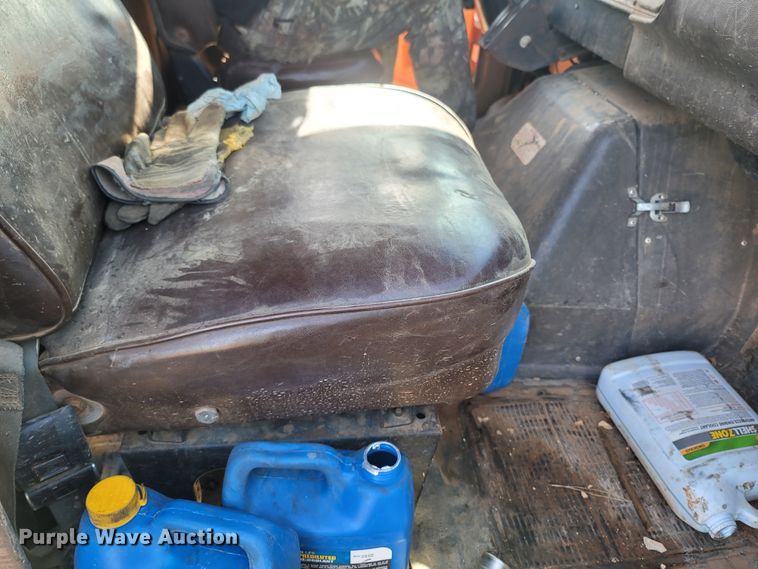 image for item ME9048 1986 International F1954  dump truck