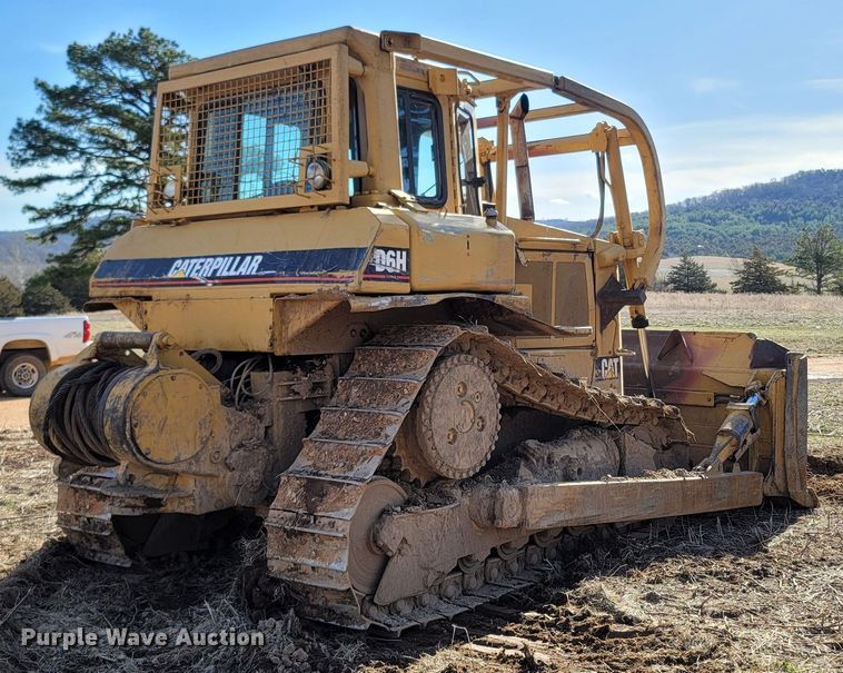 image for item ME9049 1987 Caterpillar D6H Series II  dozer