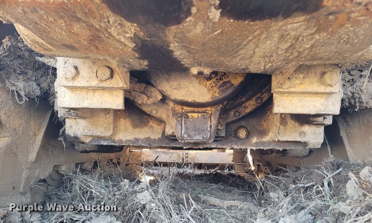 image for item ME9049 1987 Caterpillar D6H Series II  dozer