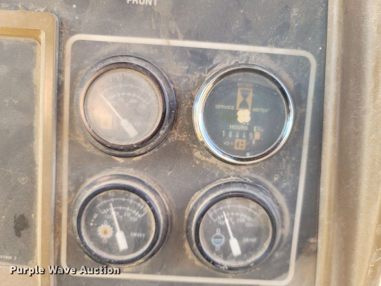 image for item ME9049 1987 Caterpillar D6H Series II  dozer