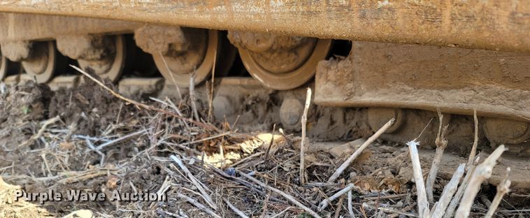 image for item ME9049 1987 Caterpillar D6H Series II  dozer