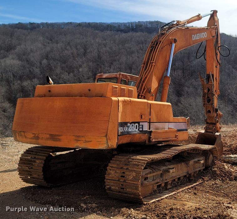 image for item ME9050 1995 Daewoo 280 LC III  excavator
