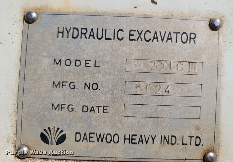 image for item ME9050 1995 Daewoo 280 LC III  excavator