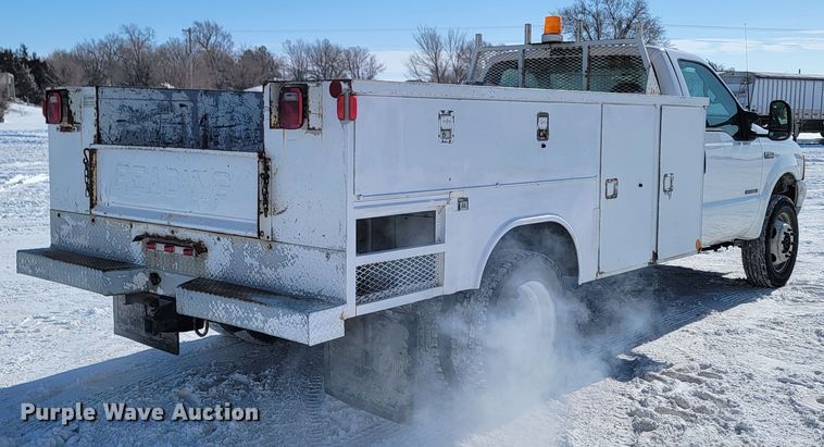 image for item ME9768 2000 Ford F550 Super Duty XL  utility / service truck