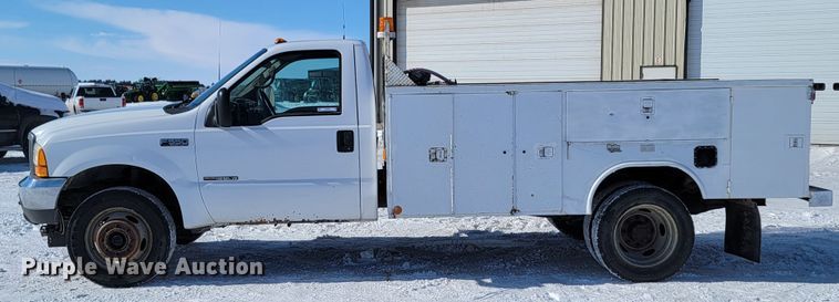 image for item ME9768 2000 Ford F550 Super Duty XL  utility / service truck