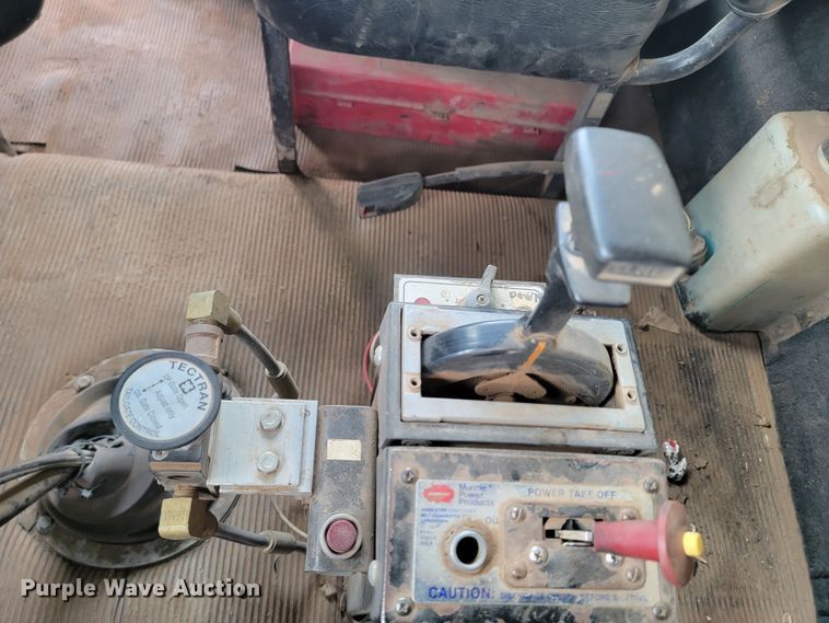 image for item ME9778 1995 Freightliner FLD112  dump truck