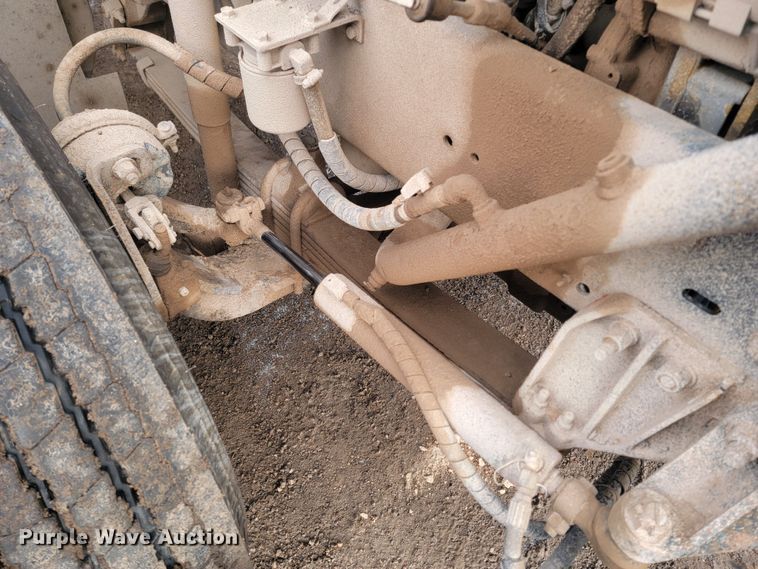 image for item ME9778 1995 Freightliner FLD112  dump truck