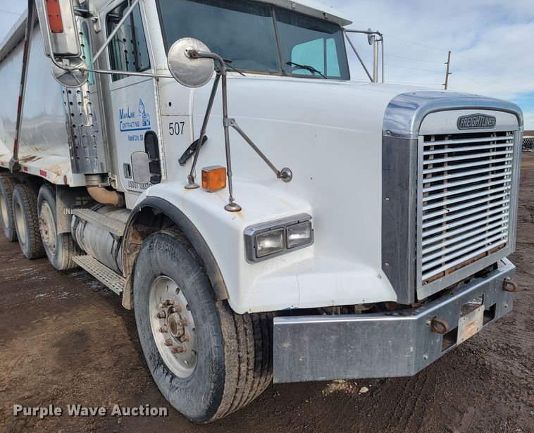 image for item ME9778 1995 Freightliner FLD112  dump truck