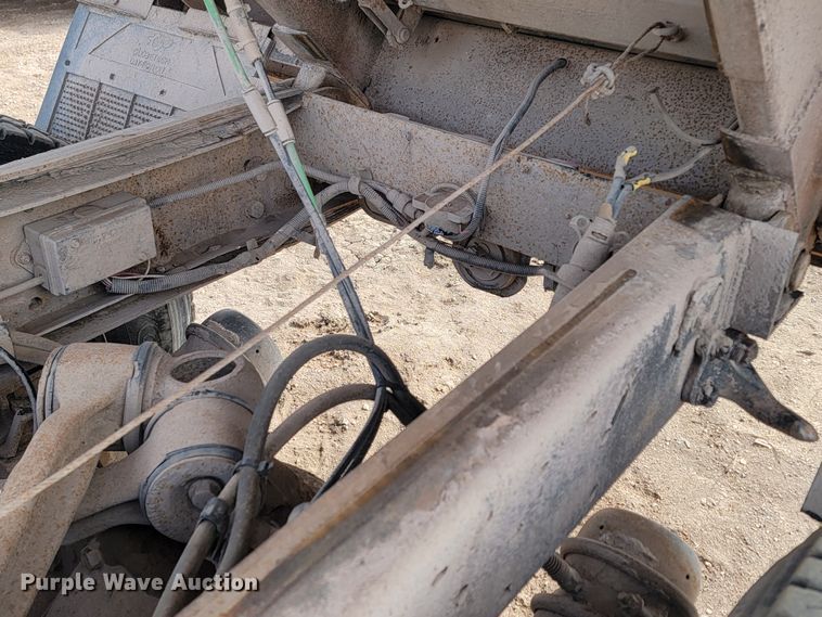 image for item ME9778 1995 Freightliner FLD112  dump truck