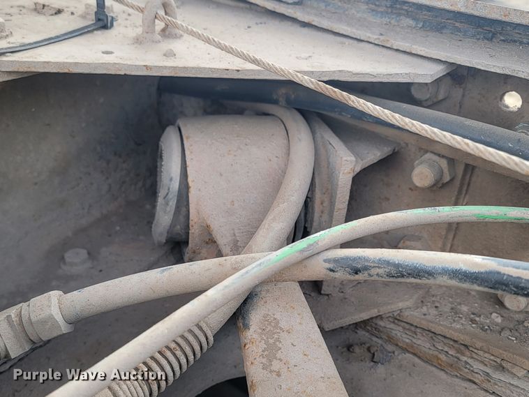 image for item ME9778 1995 Freightliner FLD112  dump truck