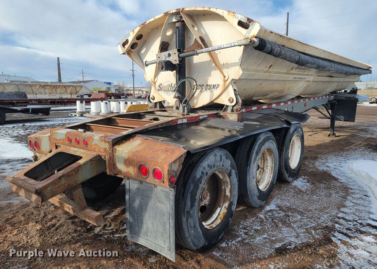image for item ME9780 2011 Smith Co  side dump trailer