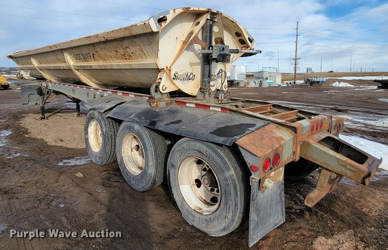 image for item ME9780 2011 Smith Co  side dump trailer