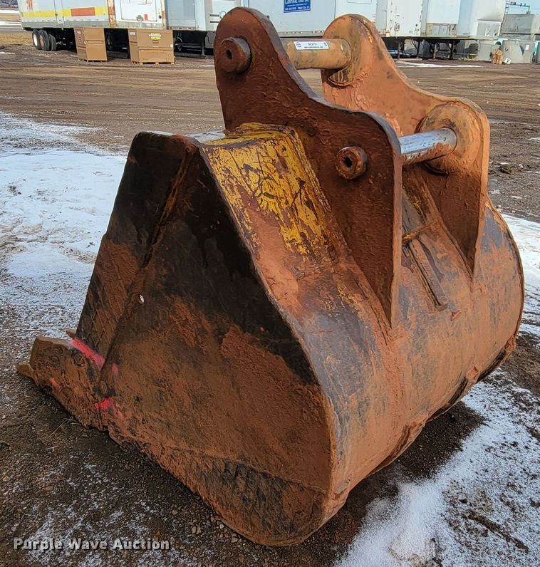 image for item ME9781 Excavator bucket