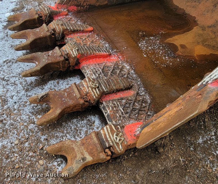 image for item ME9781 Excavator bucket