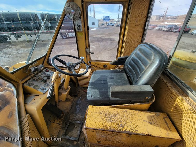 image for item ME9782 1978 Caterpillar 950  wheel loader