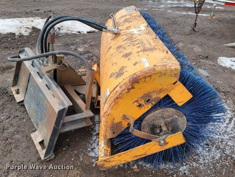 image for item ME9785 Mustang  70" W skid steer broom