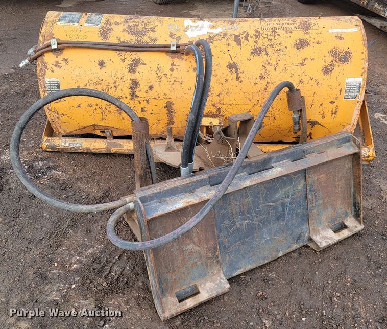 image for item ME9785 Mustang  70" W skid steer broom