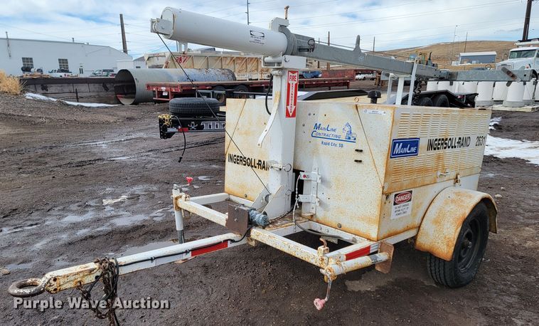 image for item ME9787 Ingersoll Rand  light plant