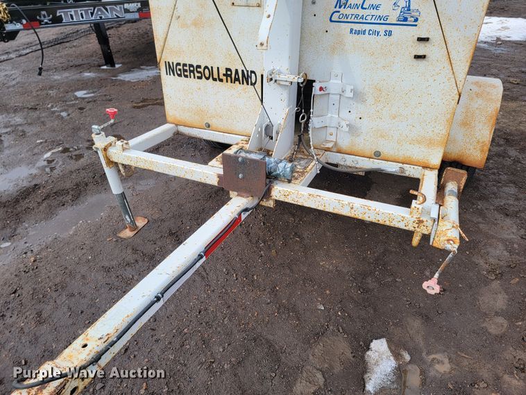 image for item ME9787 Ingersoll Rand  light plant