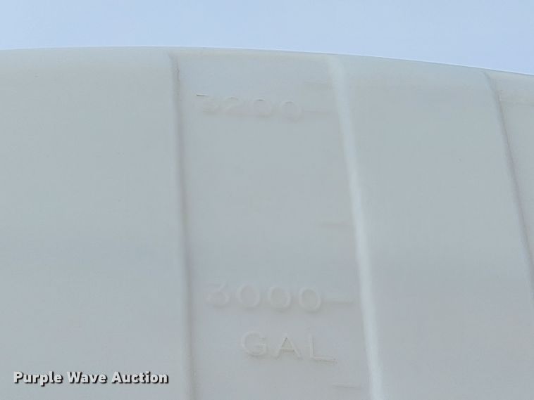 image for item ME9788 1972 Kenworth W925  tank truck