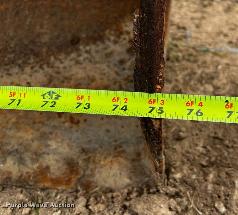 image for item MF9810 International 260  backhoe