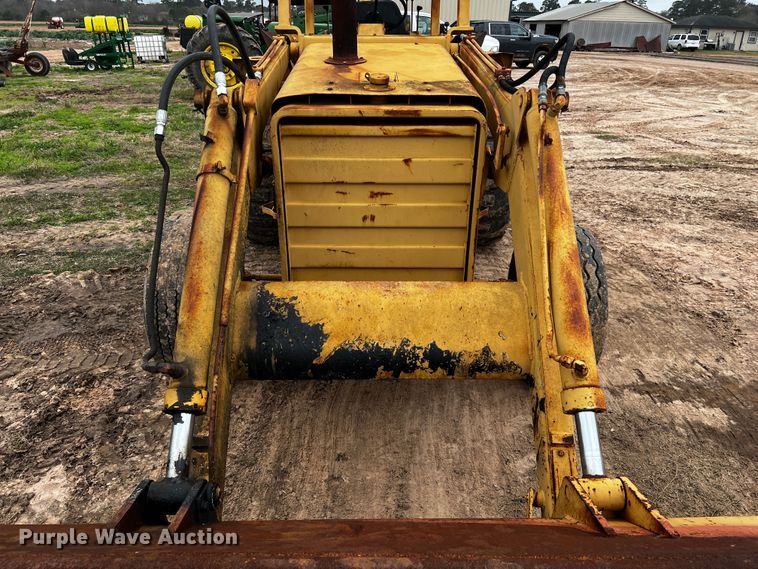 image for item MF9810 International 260  backhoe