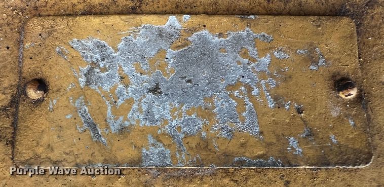 image for item MF9810 International 260  backhoe