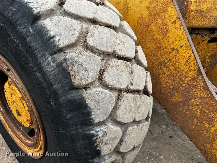 image for item MF9819 Komatsu WA450  wheel loader